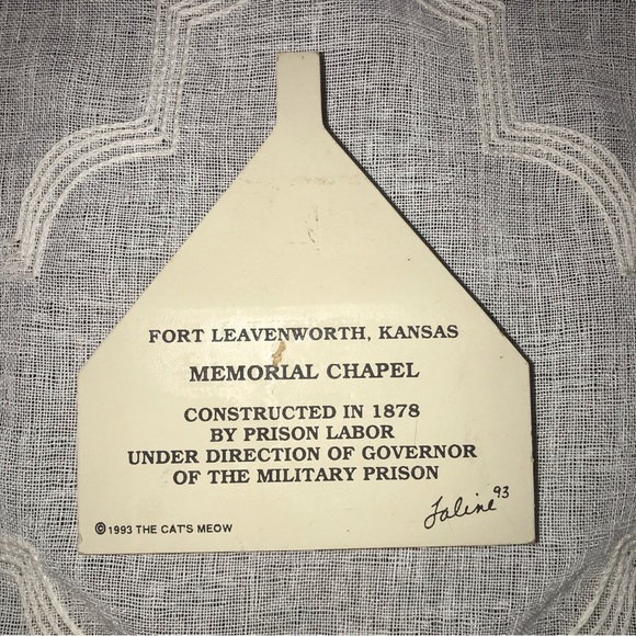 THE CAT’S MEOW & CHRISTMAS TREE HILL Shelf Sitters. Set of 5 Buildings. GUC. - Picture 11 of 12